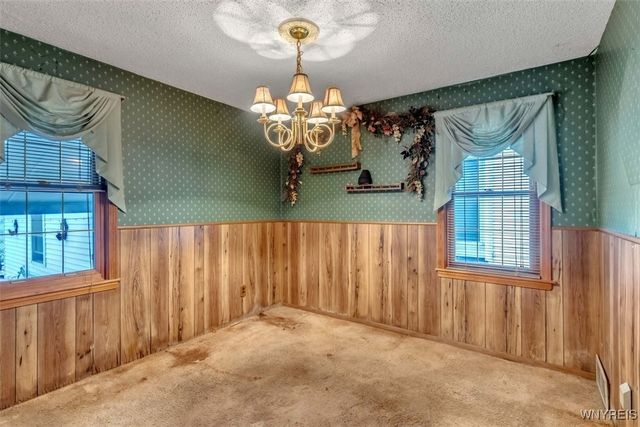 81 Fuller Avenue, Tonawanda, NY 14150