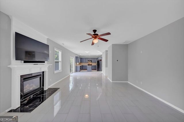27 Spur Court, Hiram, GA 30141
