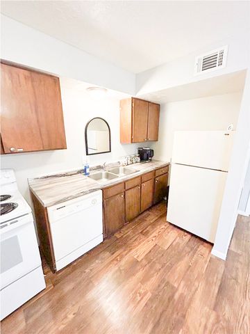 3900 Old College Road 28, Bryan, TX 77801