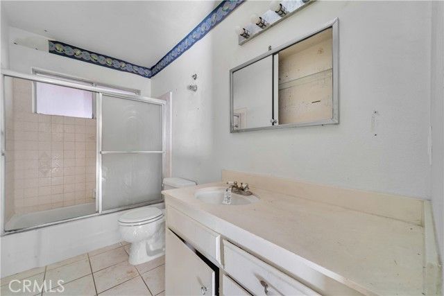 41522 Rimfield Avenue, Lancaster, CA 93536