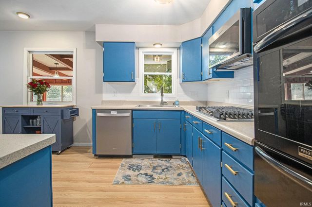 14942 Douglas Road, Mishawaka, IN 46545