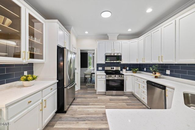 2321 Walden Creek Drive, Apex, NC 27523