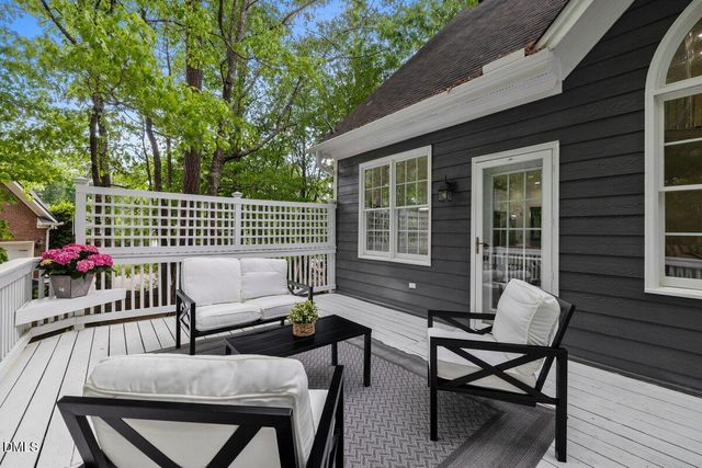 2321 Walden Creek Drive, Apex, NC 27523