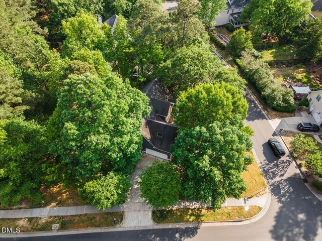 2321 Walden Creek Drive, Apex, NC 27523