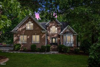 2321 Walden Creek Drive, Apex, NC 27523