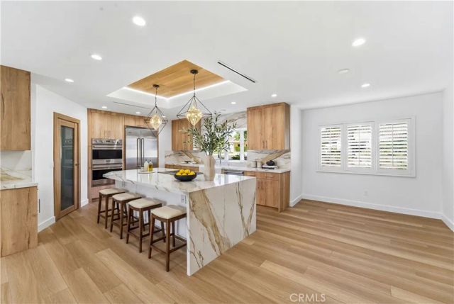 19510 Merridy, Northridge, CA 91324