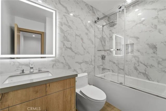 19510 Merridy, Northridge, CA 91324