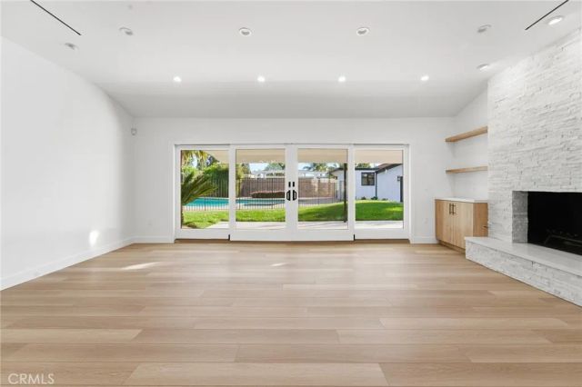 19510 Merridy, Northridge, CA 91324