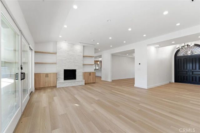 19510 Merridy, Northridge, CA 91324