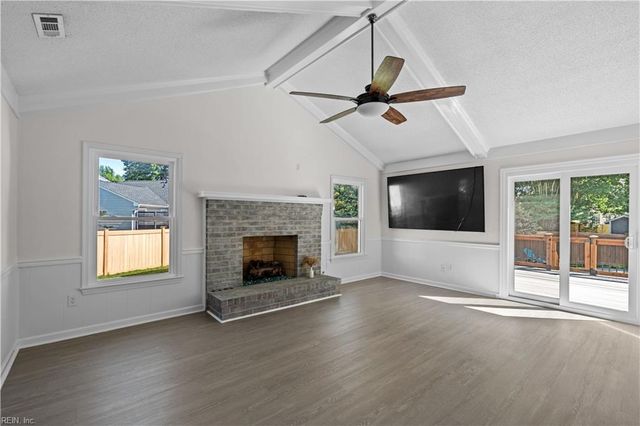 2017 Barnet CT, Virginia Beach, VA 23456