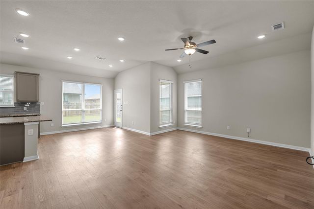 3224 Dottavio, Lorena, TX 76655