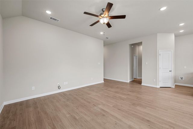3224 Dottavio, Lorena, TX 76655