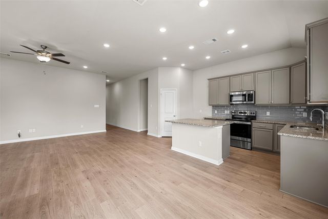 3224 Dottavio, Lorena, TX 76655