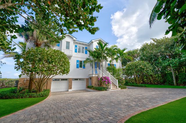 113 N Beach Road, Jupiter Island, FL 33455