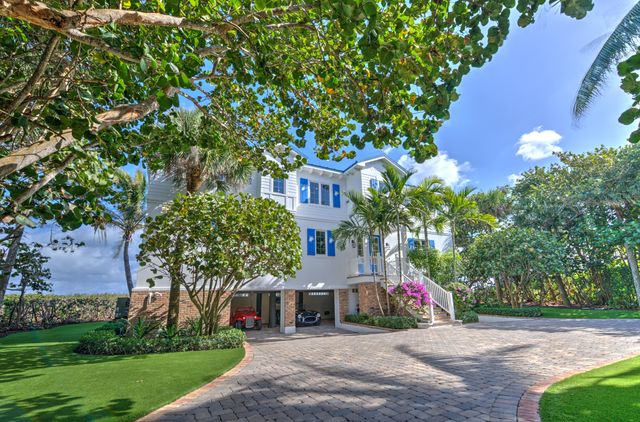113 N Beach Road, Jupiter Island, FL 33455