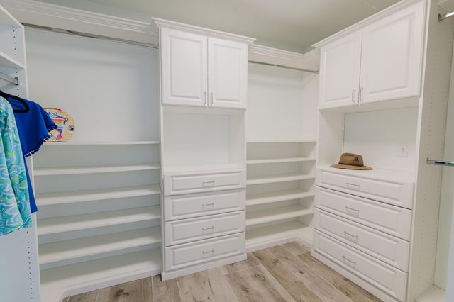 113 N Beach Road, Jupiter Island, FL 33455