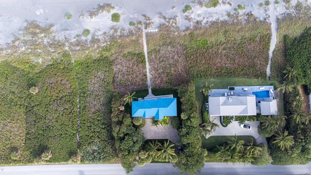 113 N Beach Road, Jupiter Island, FL 33455