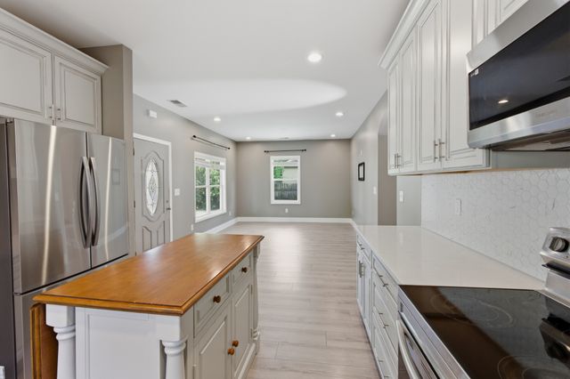 204 Richardson Ave, Murfreesboro, TN 37130