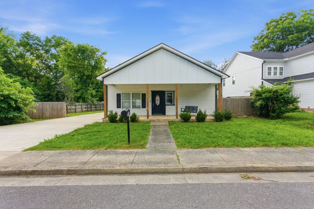 204 Richardson Ave, Murfreesboro, TN 37130