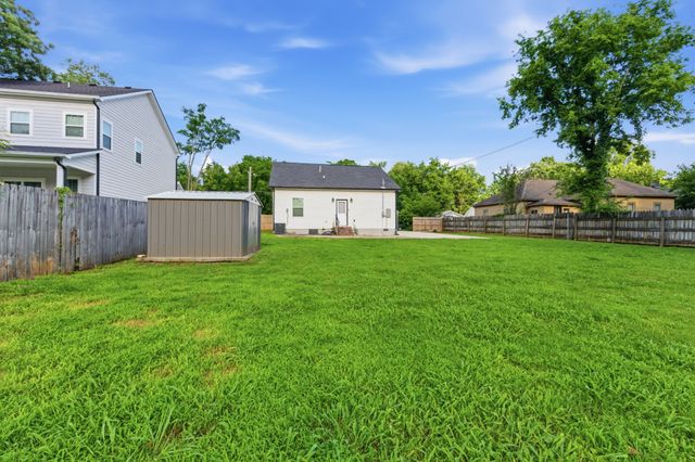 204 Richardson Ave, Murfreesboro, TN 37130