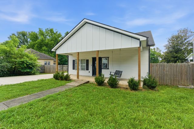204 Richardson Ave, Murfreesboro, TN 37130