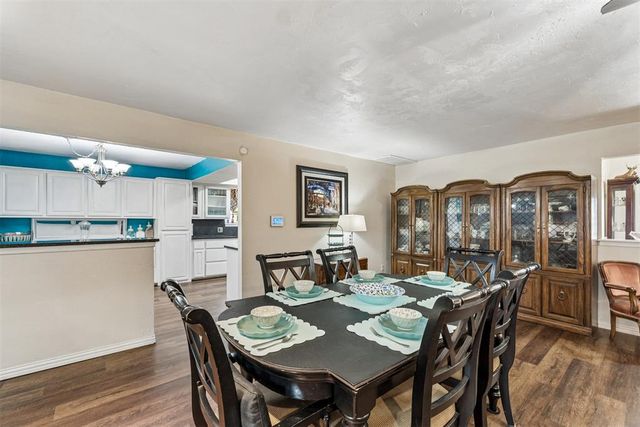 9809 S Country Club Drive, Oklahoma City, OK 73159