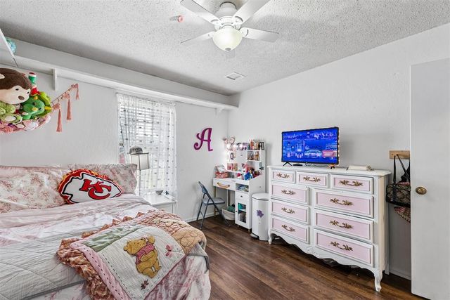 9809 S Country Club Drive, Oklahoma City, OK 73159