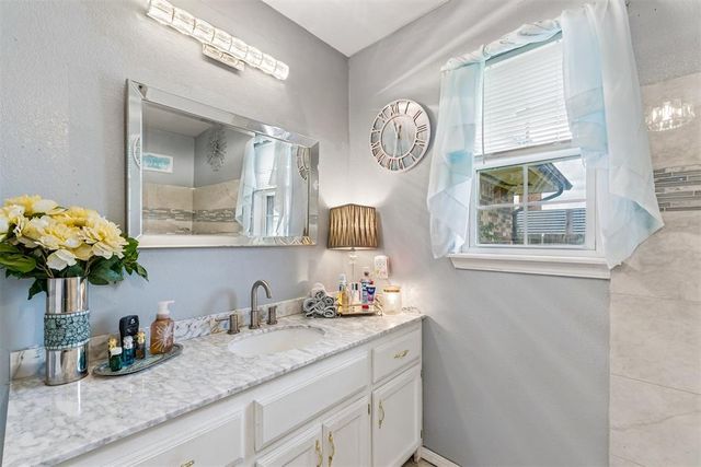 9809 S Country Club Drive, Oklahoma City, OK 73159