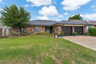 9809 S Country Club Drive, Oklahoma City, OK 73159