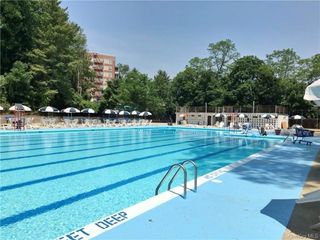 2 Sadore Lane 6R, Yonkers, NY 10710