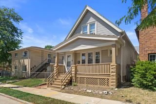 806 W Lapham BOULEVARD, Milwaukee, WI 53204
