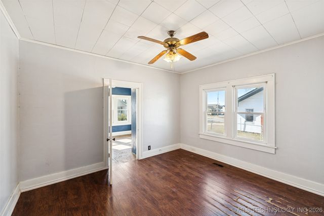 1109 E 9th Street, Okmulgee, OK 74447