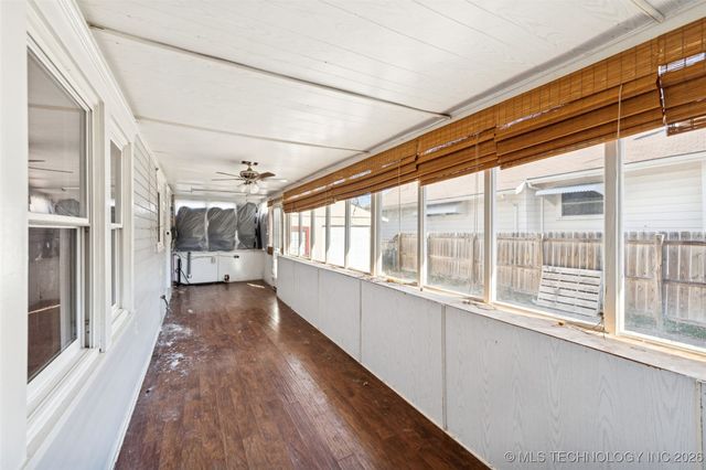 1109 E 9th Street, Okmulgee, OK 74447