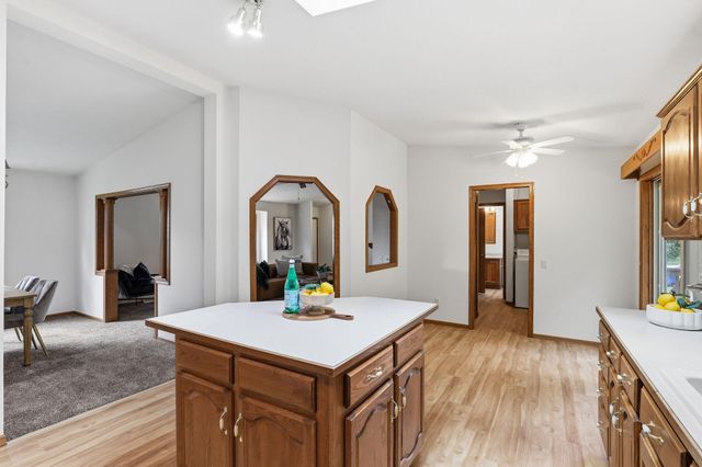 1534 Larpenteur Avenue E, Saint Paul, MN 55109