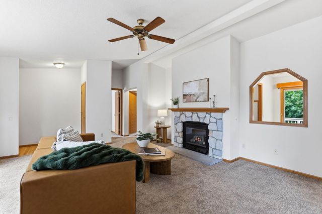 1534 Larpenteur Avenue E, Saint Paul, MN 55109