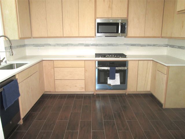 1305 Berkeley Court, Plano, TX 75023