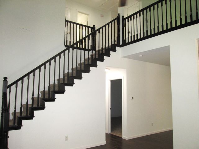 1305 Berkeley Court, Plano, TX 75023