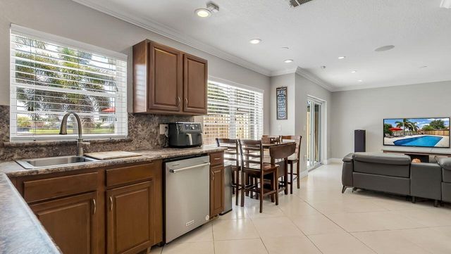 12252 NW 32nd Manor, Sunrise, FL 33323