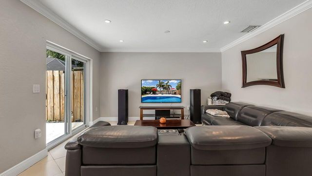 12252 NW 32nd Manor, Sunrise, FL 33323