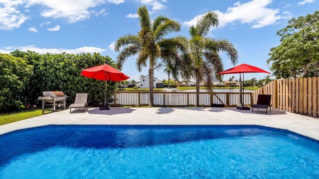 12252 NW 32nd Manor, Sunrise, FL 33323