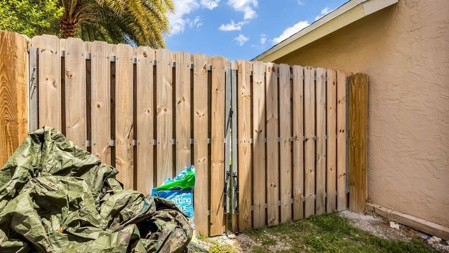 12252 NW 32nd Manor, Sunrise, FL 33323