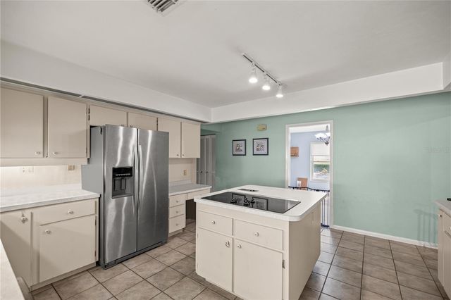 9825 SW 202 AVENUE ROAD, Dunnellon, FL 34431