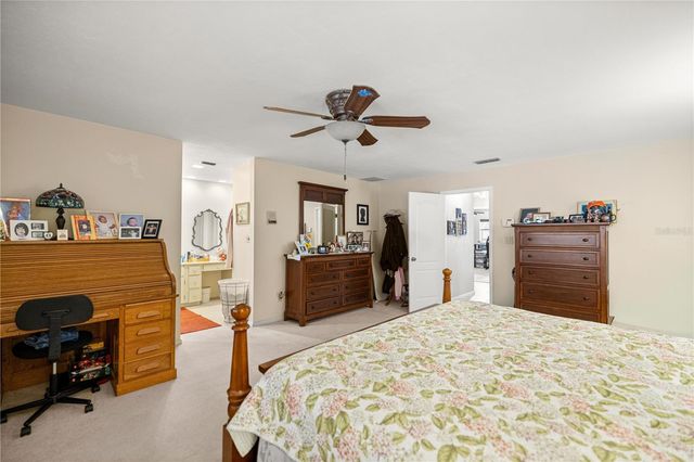 9825 SW 202 AVENUE ROAD, Dunnellon, FL 34431