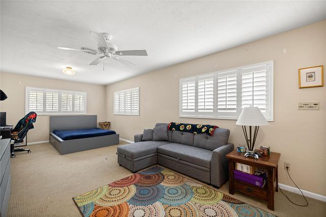 9825 SW 202 AVENUE ROAD, Dunnellon, FL 34431