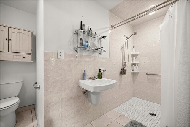 9825 SW 202 AVENUE ROAD, Dunnellon, FL 34431