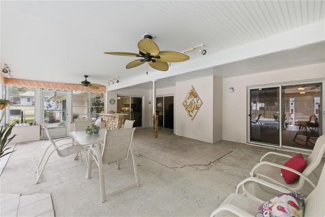 9825 SW 202 AVENUE ROAD, Dunnellon, FL 34431