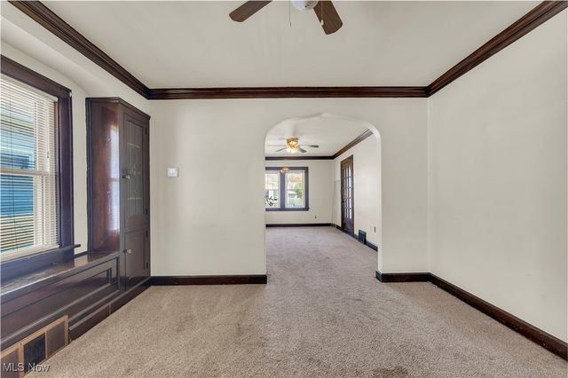 19716 Mohawk Avenue, Cleveland, OH 44119