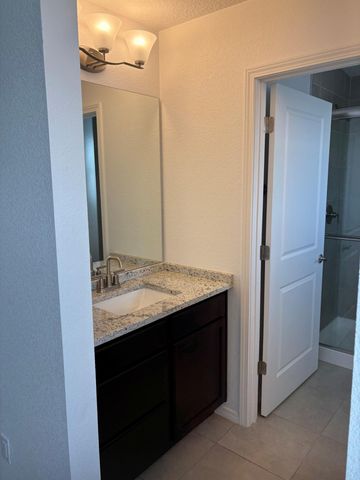 8928 Mountain Ash Avenue SW, Albuquerque, NM 87121