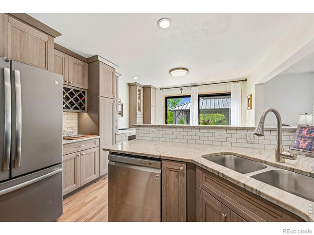 656 Torrey Pines Lane, Johnstown, CO 80534