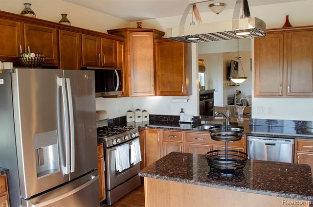 622 Prospect Hill Street, Canton, MI 48188